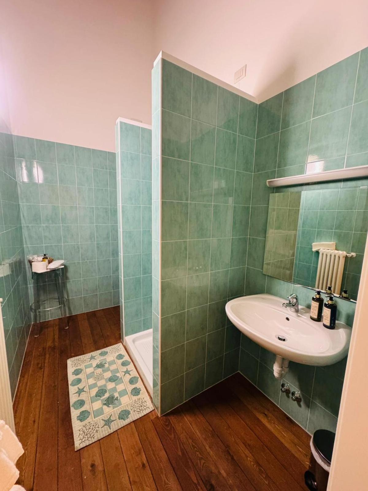 King Room,1699038876:JPEG
